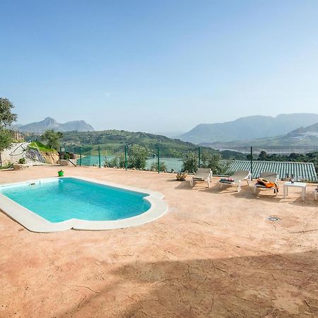 Gorgeous Home In Algodonales With Kitchen المظهر الخارجي الصورة