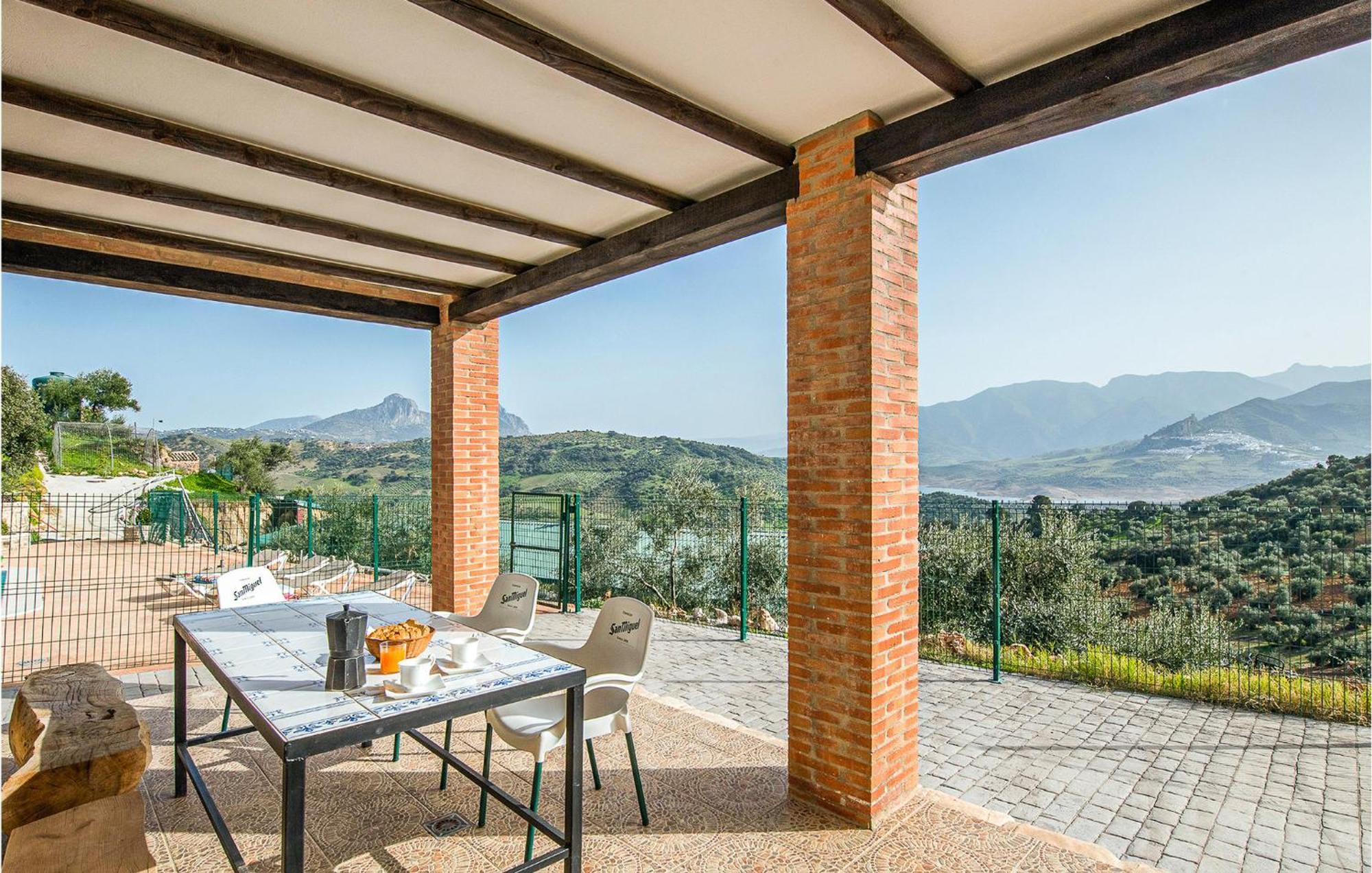 Gorgeous Home In Algodonales With Kitchen المظهر الخارجي الصورة