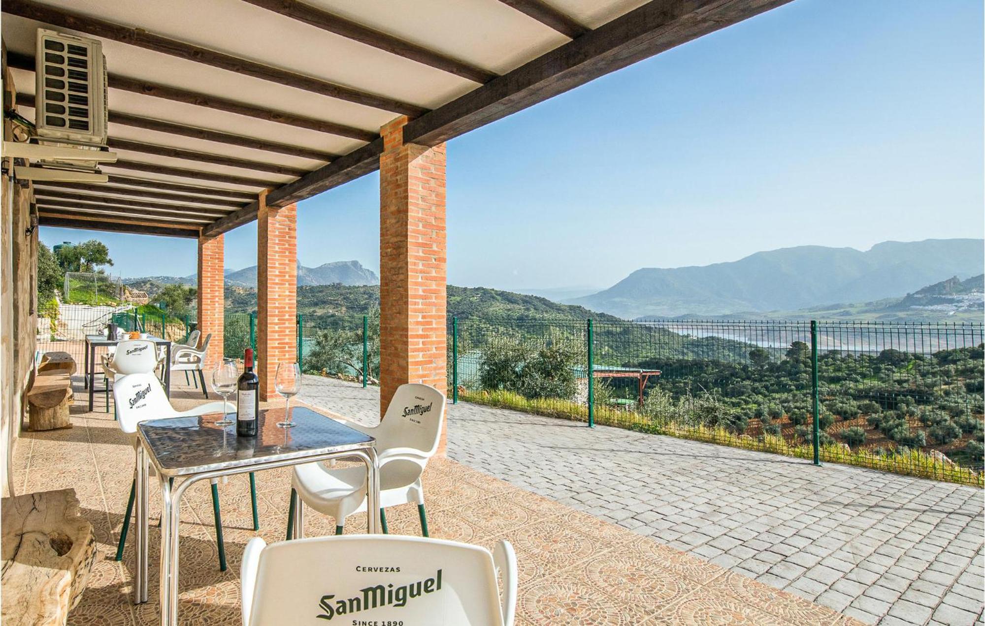 Gorgeous Home In Algodonales With Kitchen المظهر الخارجي الصورة