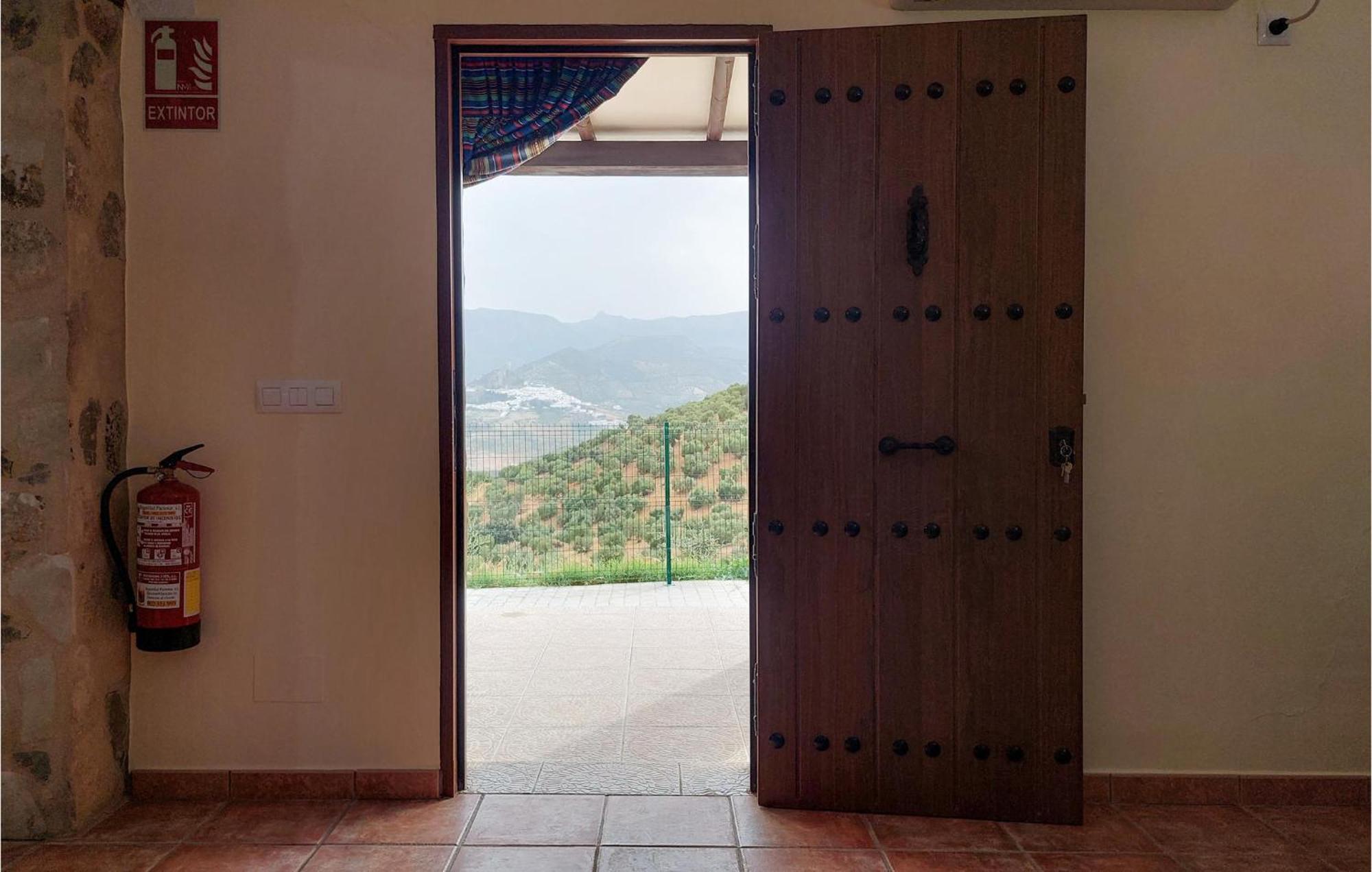 Gorgeous Home In Algodonales With Kitchen المظهر الخارجي الصورة