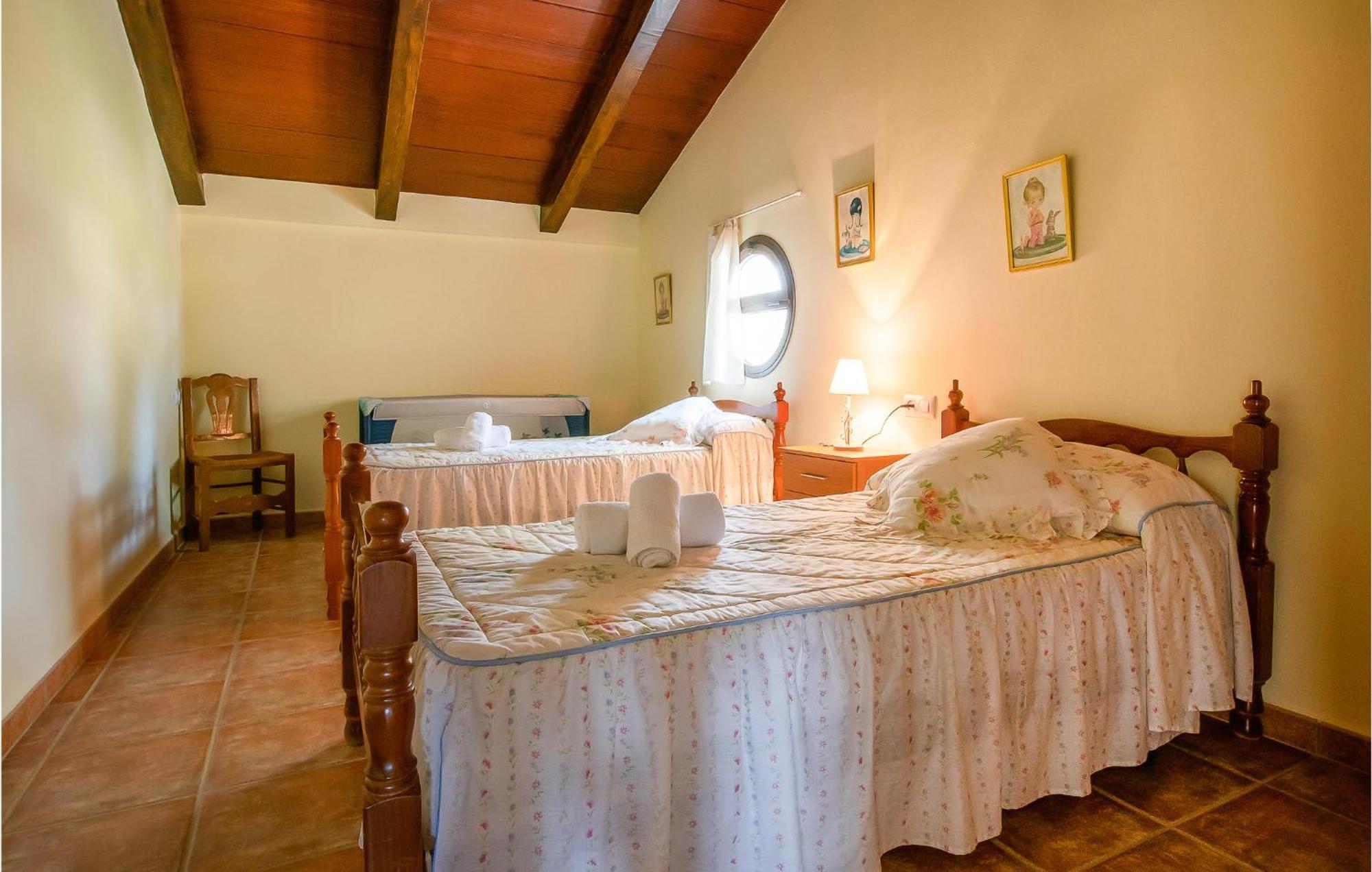 Gorgeous Home In Algodonales With Kitchen المظهر الخارجي الصورة